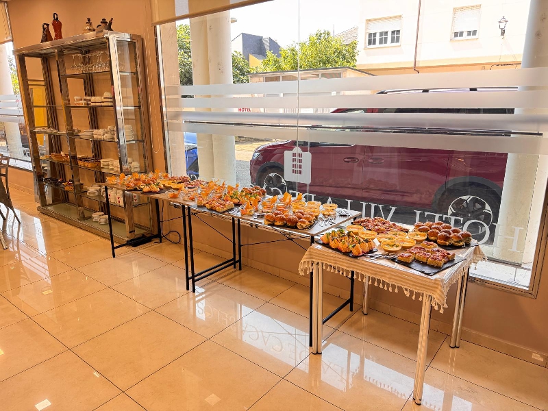 Ampliar Salón Eventos